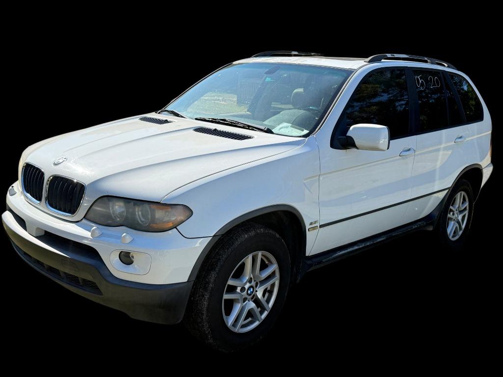 2005 BMW X5 3.0i's photo