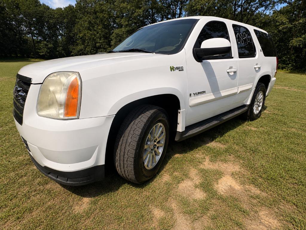 2008 GMC Yukon 4WD Hybrid's photo