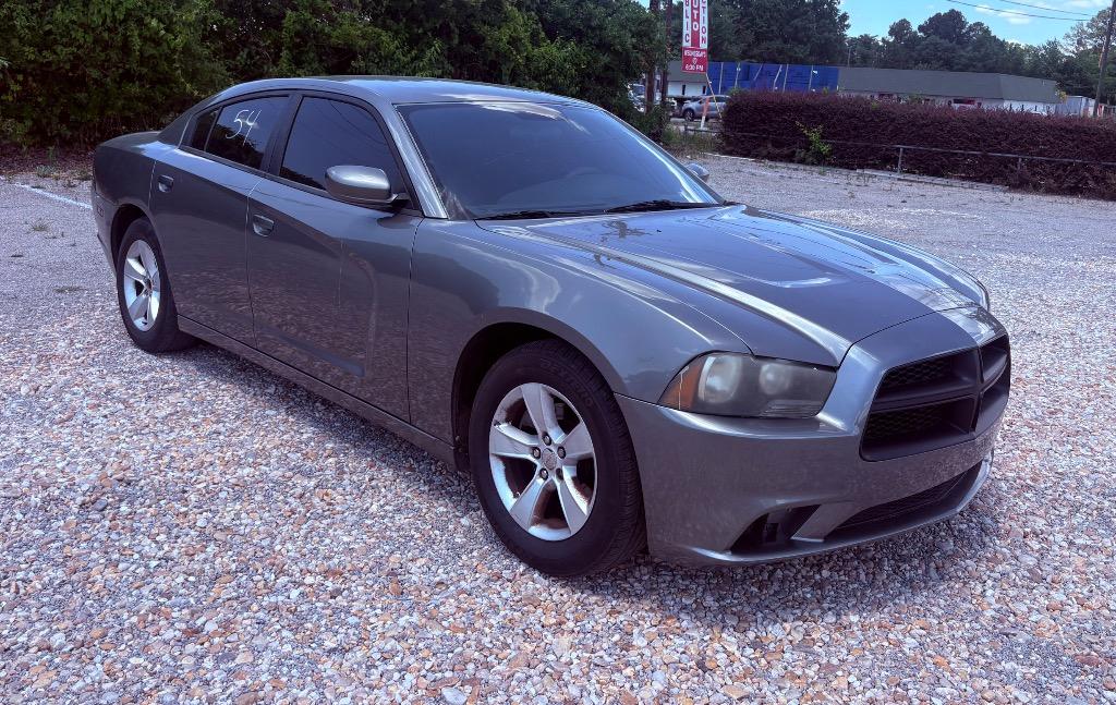 2012 Dodge Charger SE's photo