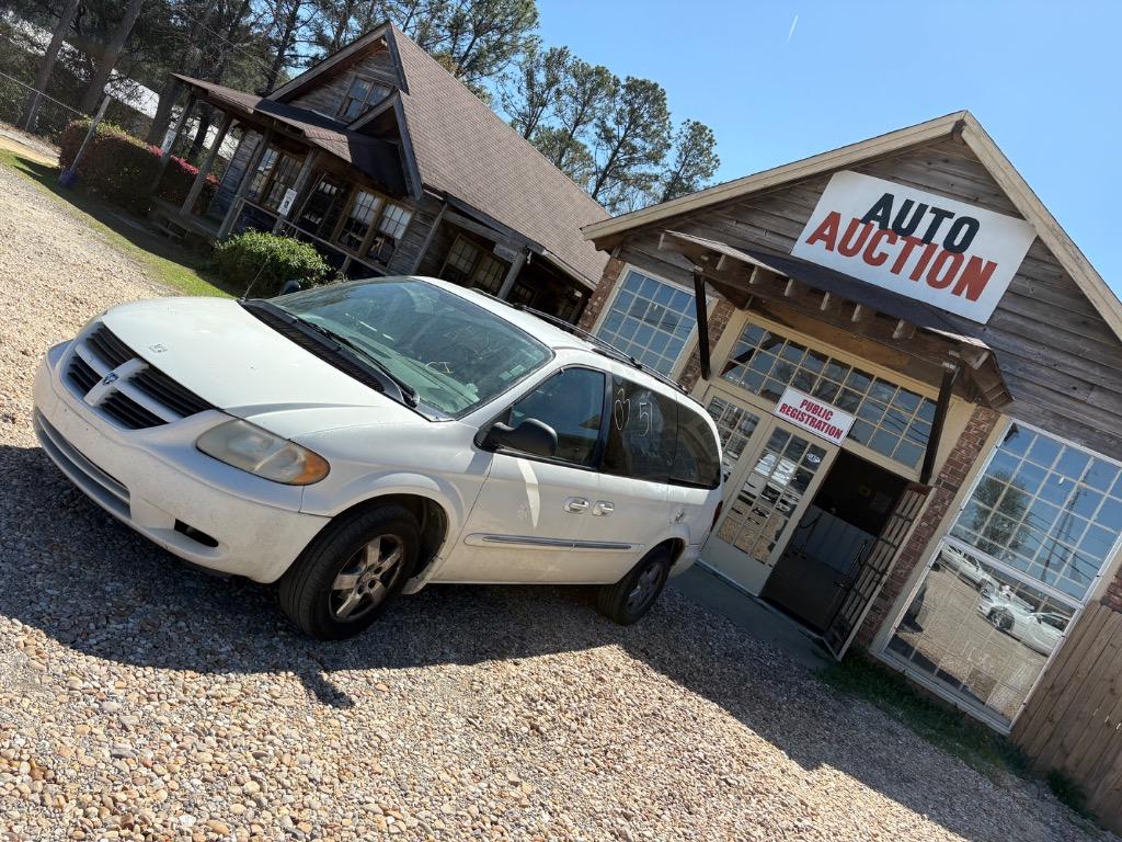 2003 Dodge Grand Caravan ES's photo