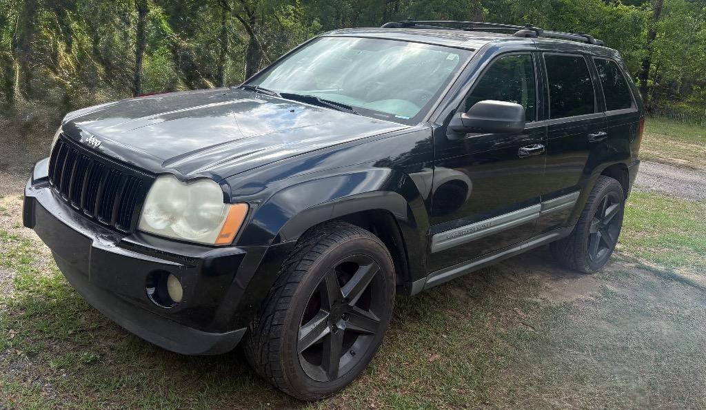 2006 Jeep Grand Cherokee Laredo's photo