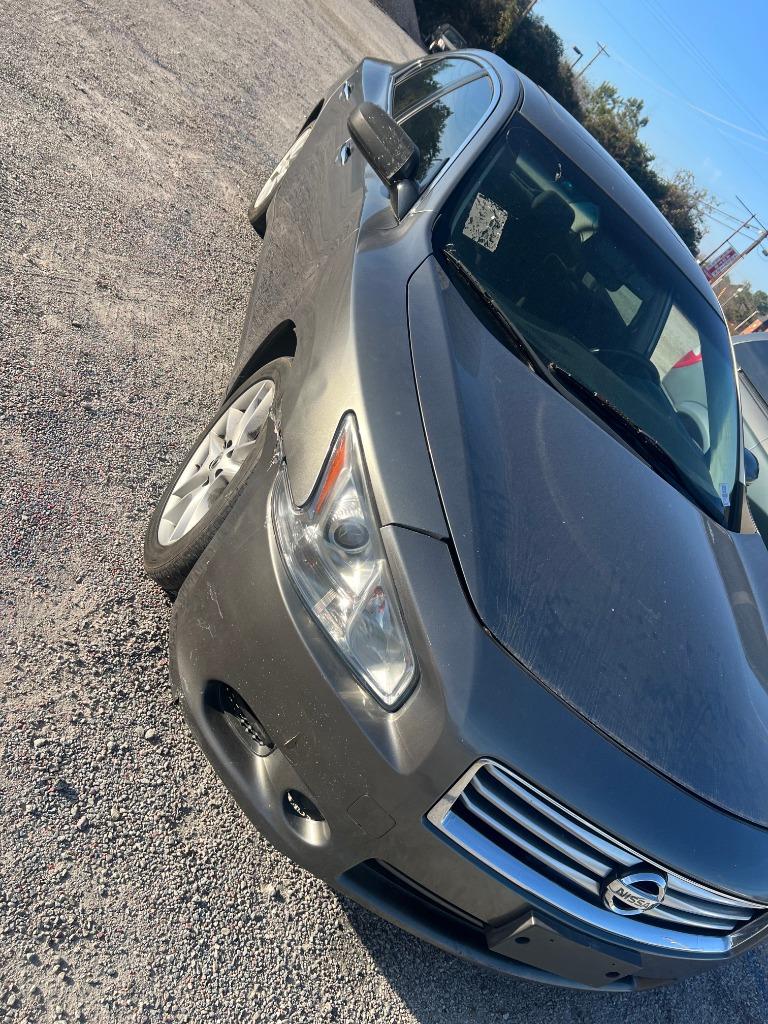 2014 Nissan Maxima S's photo