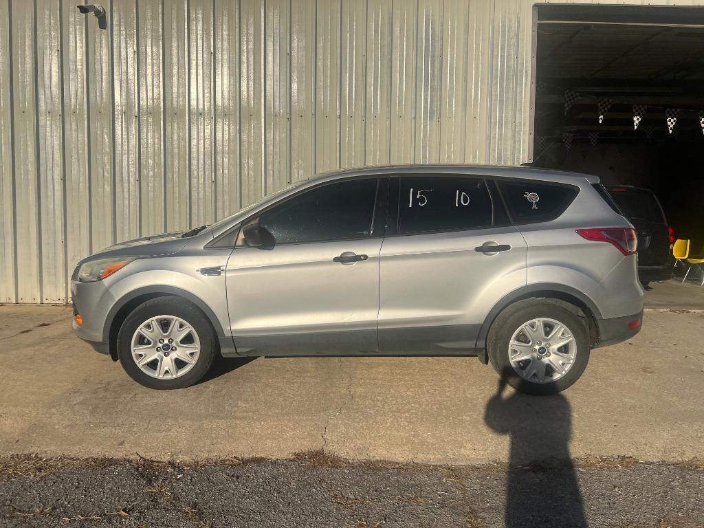 2015 Ford Escape S's photo