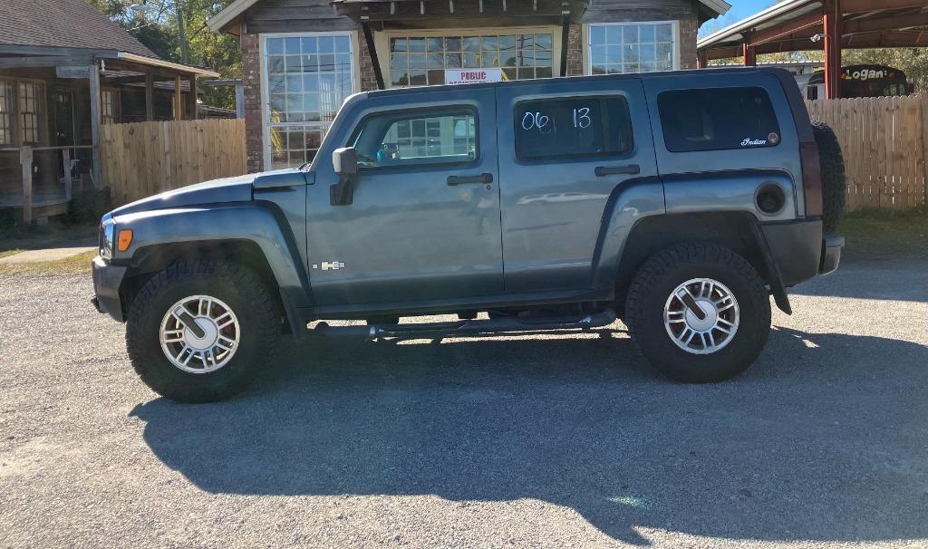 2006 Hummer H3 Base's photo