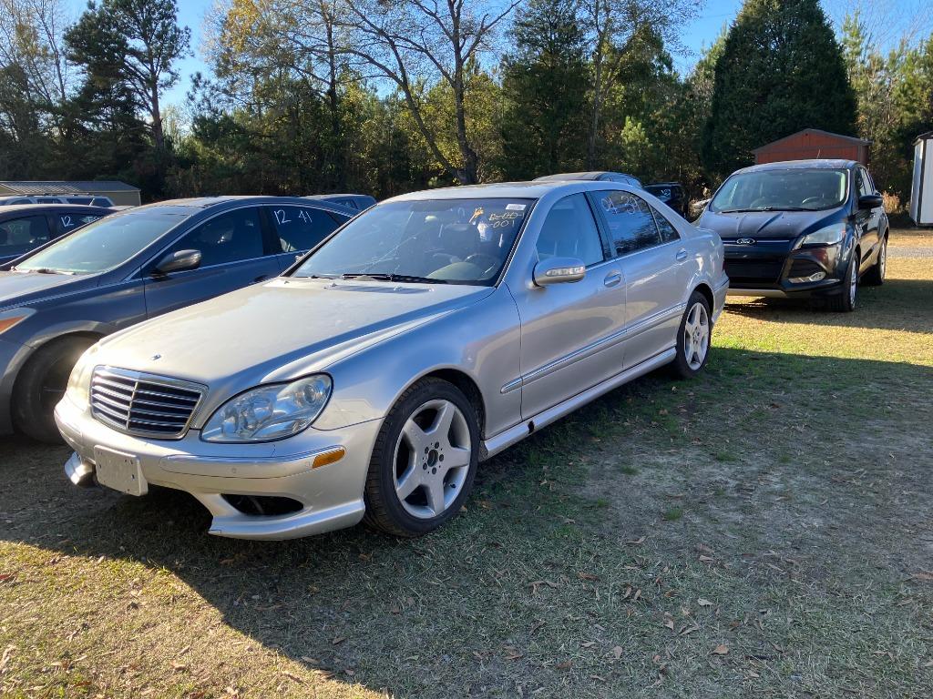 2004 Mercedes-Benz S-Class S500's photo